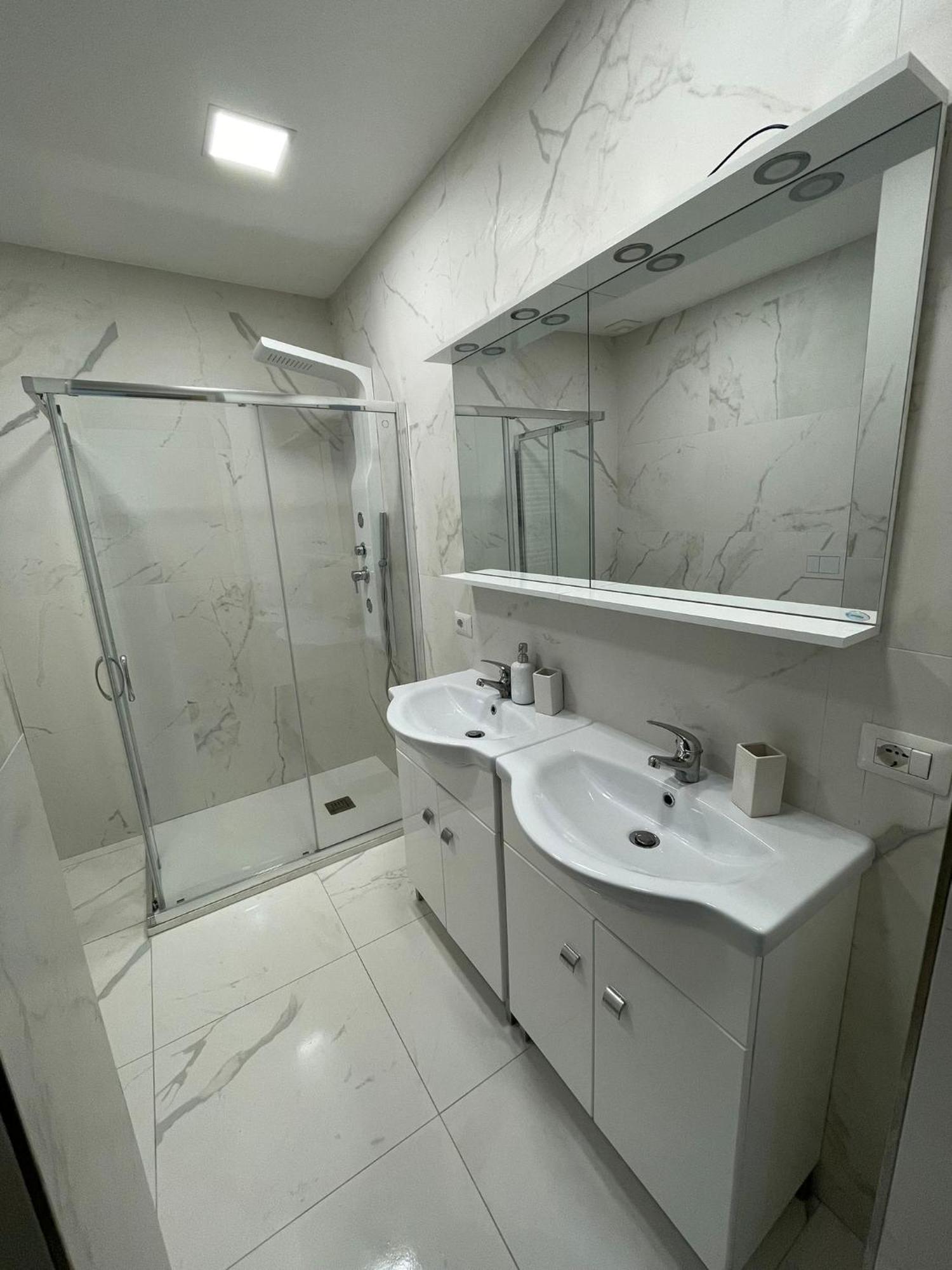 Villa Milano Apt N.4 Екстериор снимка
